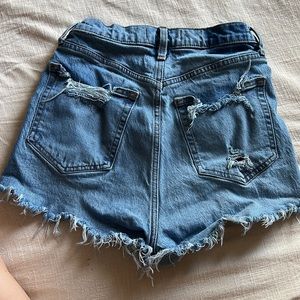 Abercrombie Mom Short High-Rise